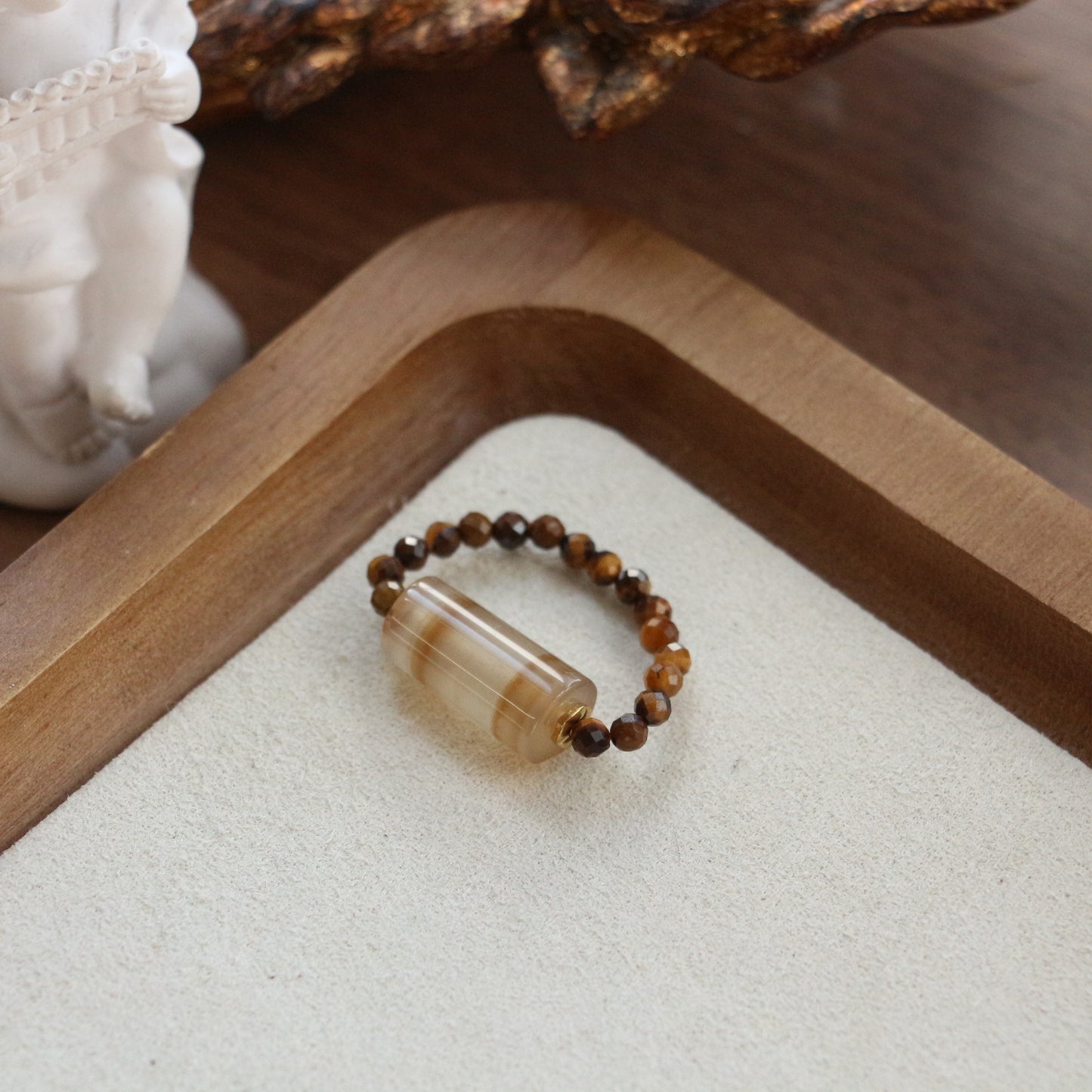タイガーアイ(虎目石)装飾リング Tiger's Eye Decorative Ring